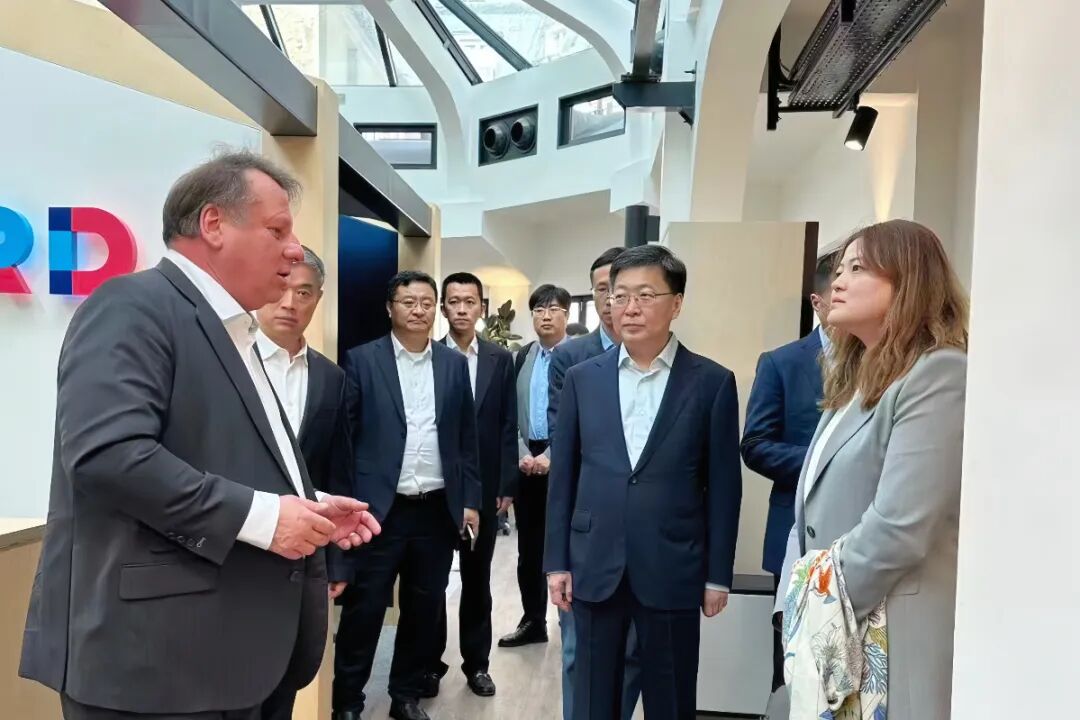 赵222.jpg 赵222.jpg